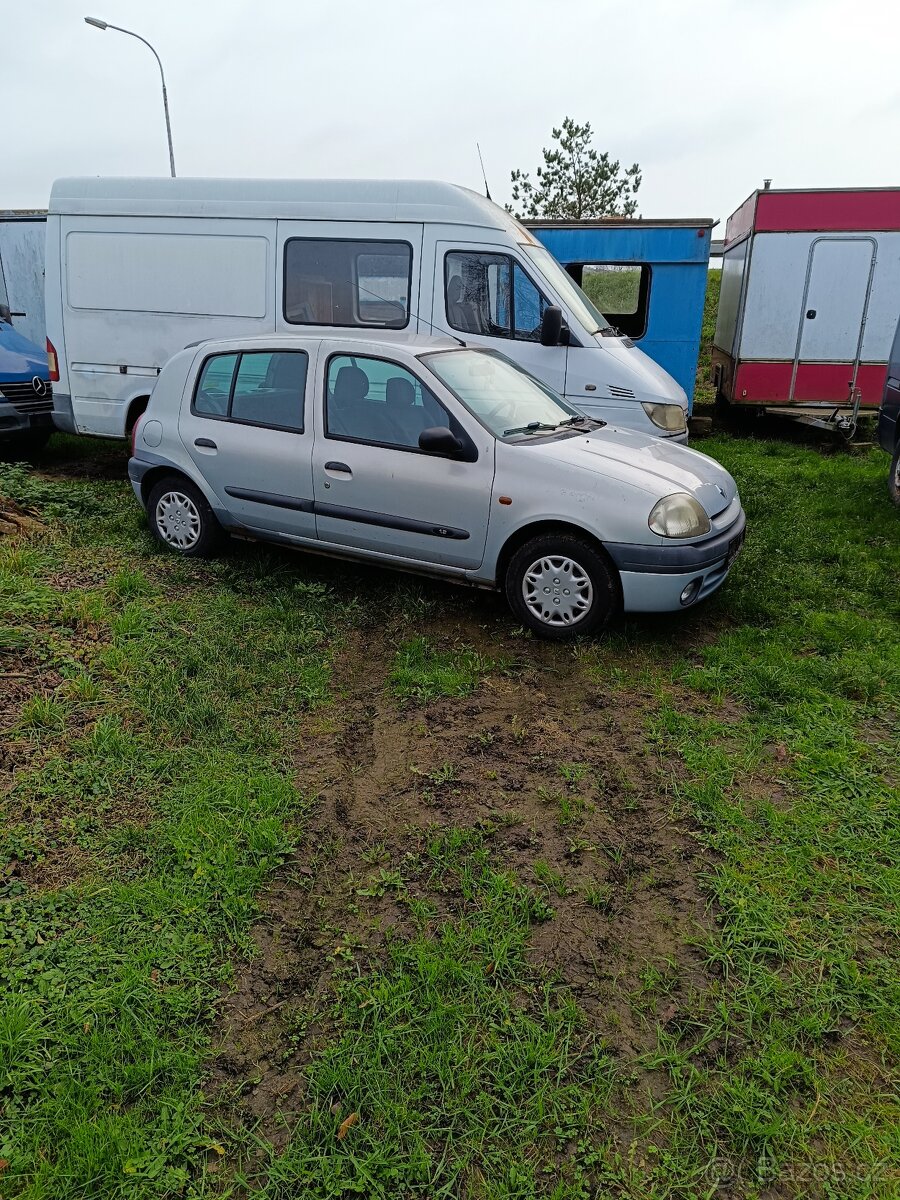 Clio II 1.2 - 3