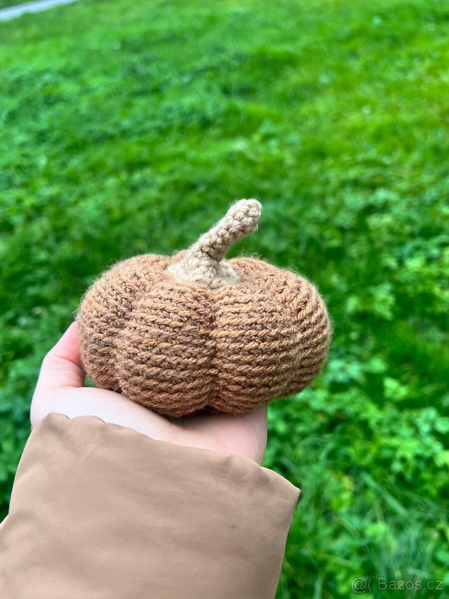 Háčkovaná hračka - podzimní dýně - 3