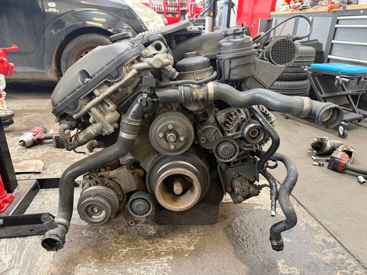 Motor BMW M54B25 141kw 256S5 - 3