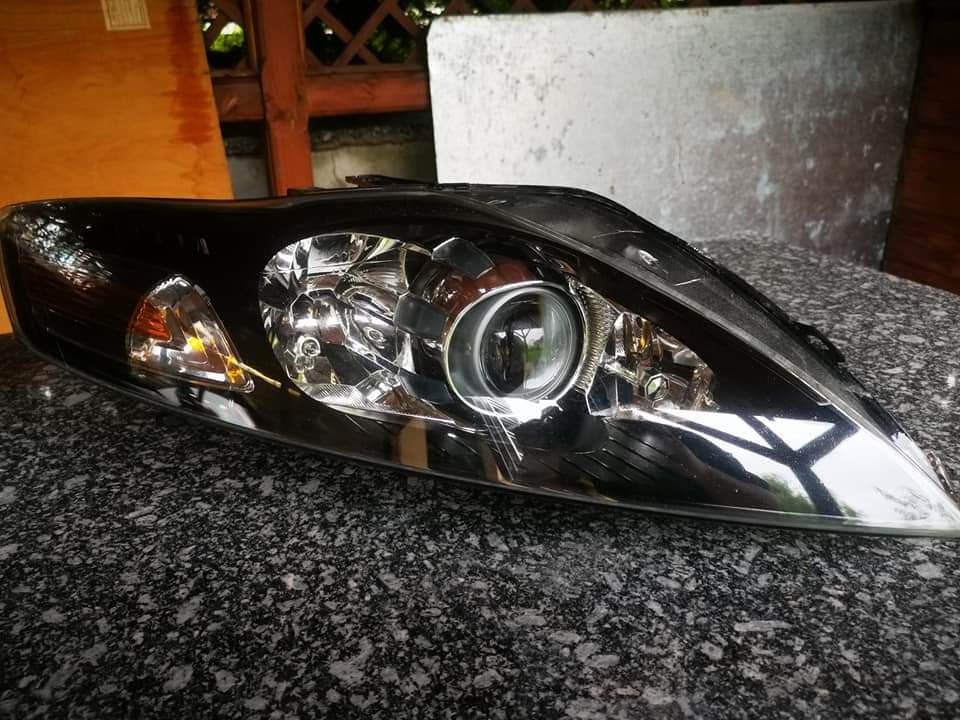 Světlomety Ford Mondeo mk4 AFS po renovaci - 3