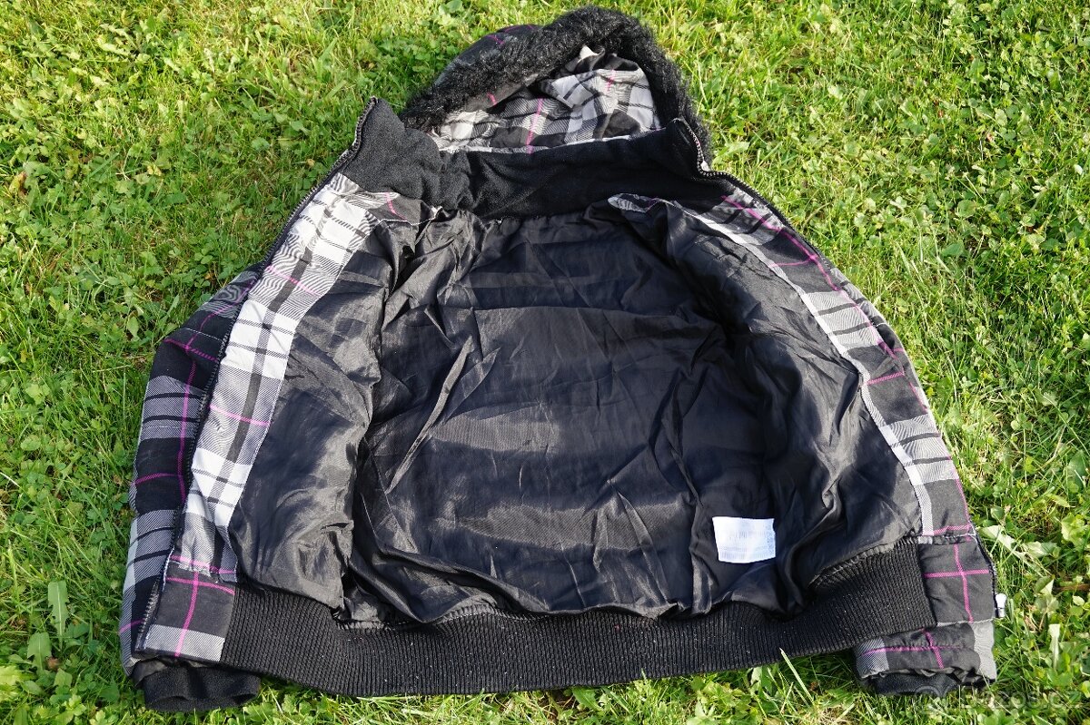 Dívčí zimní bunda vel. 145/152 - 3