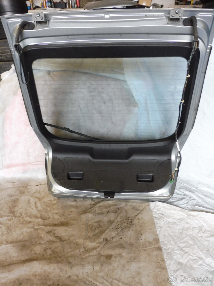 Prodám díly z nebouraného FORDU MONDEO 2,0i16V, rv:2008 - 3