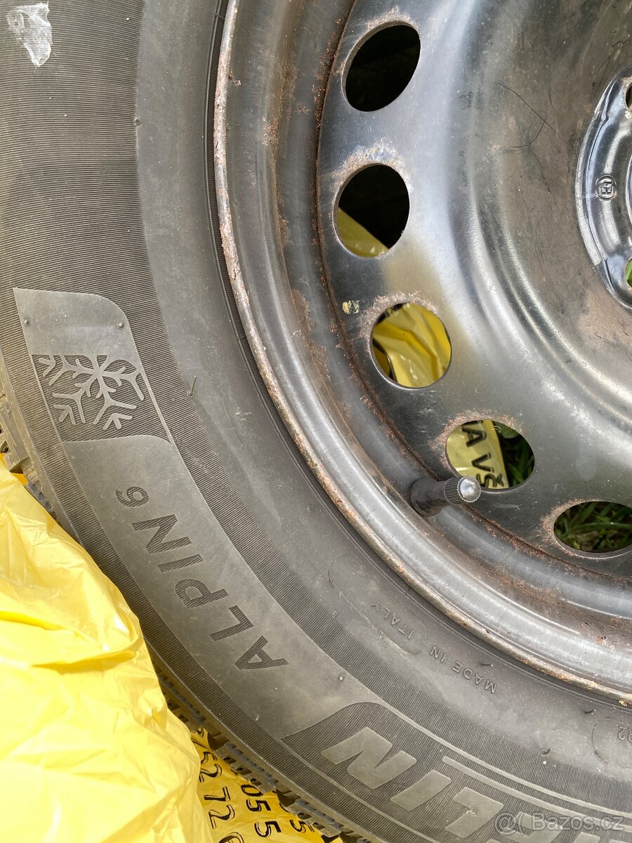 Plechové disky 15” 4x100 a zimní pneu 195/65/R15 Michelin - 3