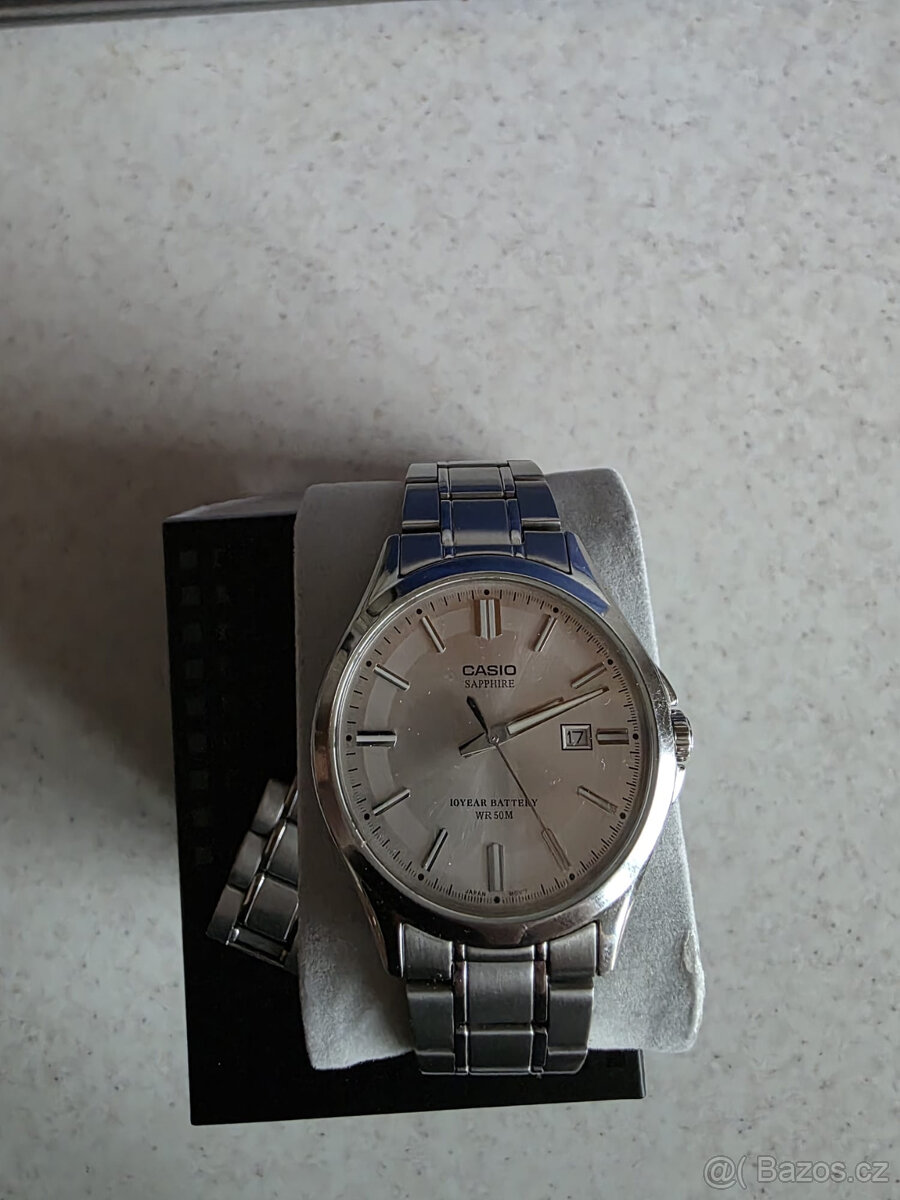 Casio - quartz, safír (typ nemůžu dohledat) - 3