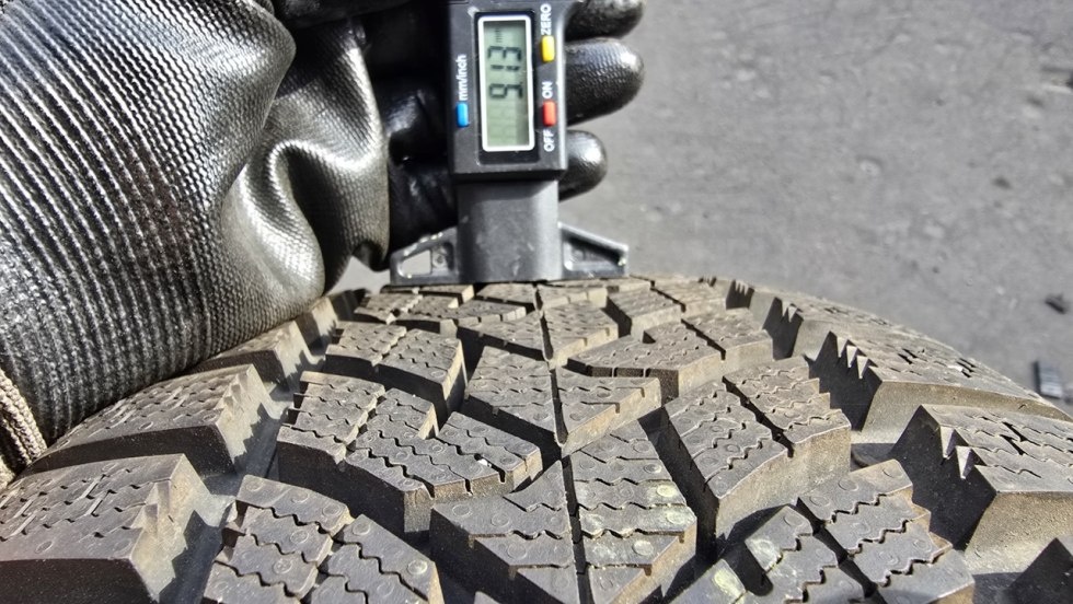 Zimní pneumatika 215/60/16 Dunlop - 3