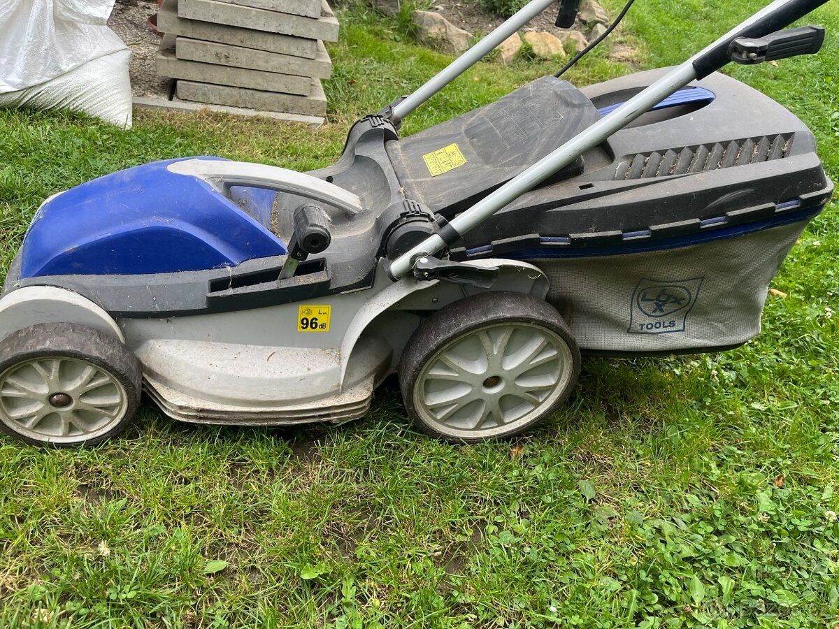 Elektrická sekačka LUX Tools – FUNKČNÍ - 3