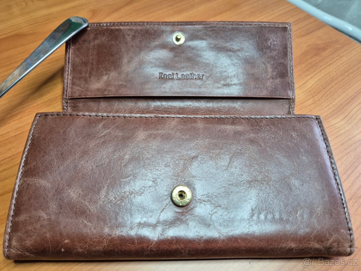 Dámská kožená peněženka - 3