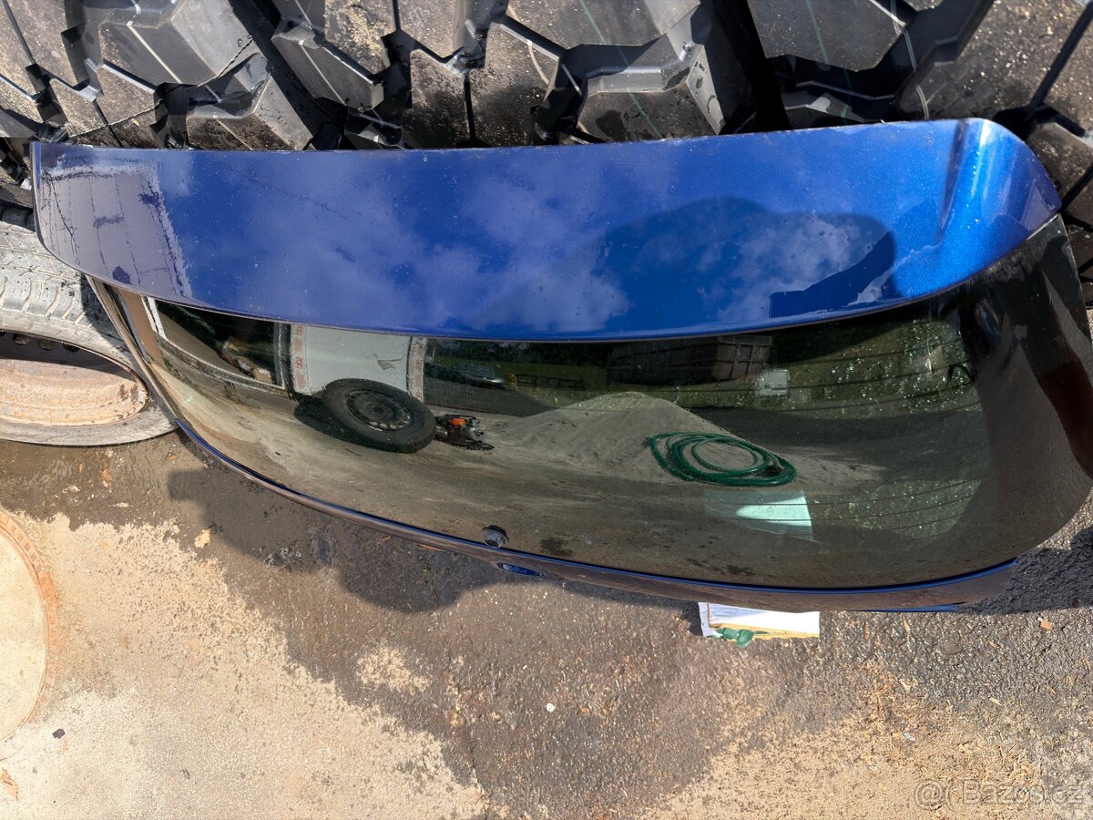 5 dveře passat b6 - 3