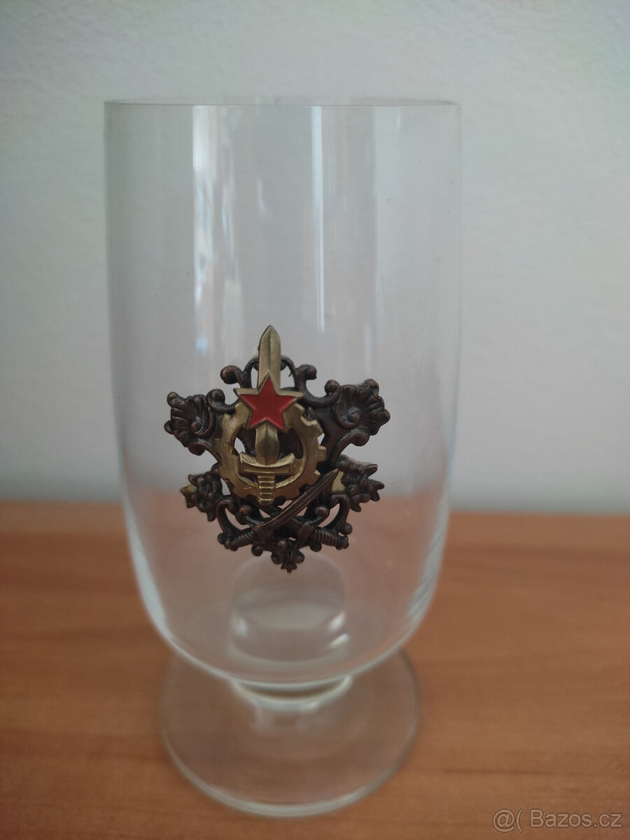 sklenice s erbem - 3
