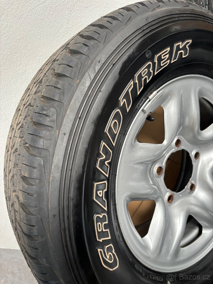 285/65/17 Dunlop Grandtrek Nová sada Toyota Landcruiser