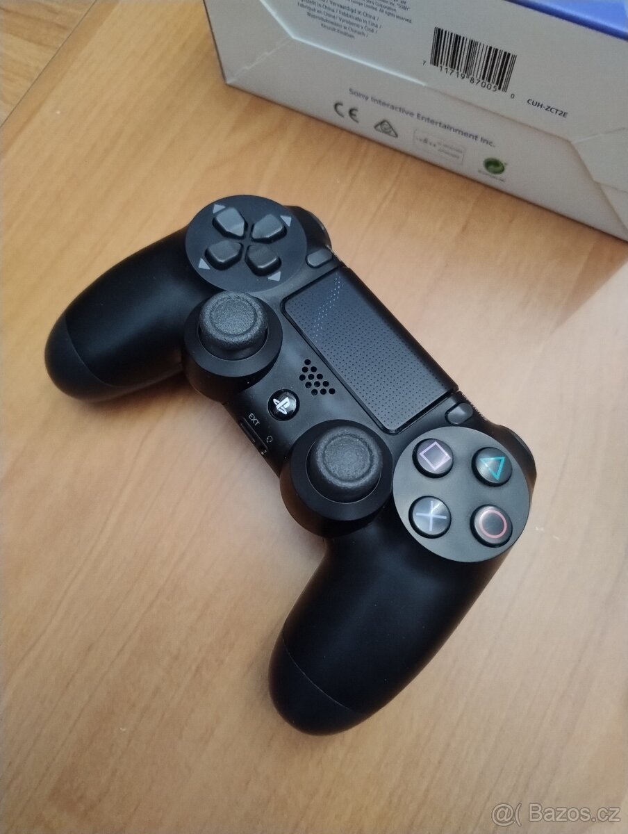 PS4 DUALSHOCK4 ovladač bezdratový + usb bluetooth k PC - 3