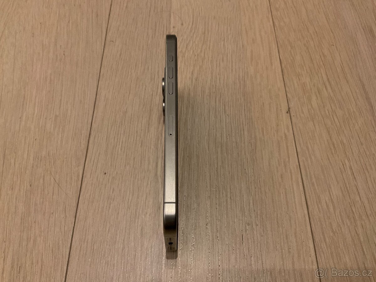 iPhone 15 Pro Max přírodní titan 256GB - 3