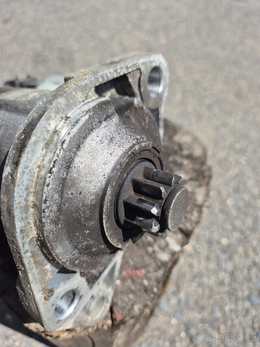 Startér VW GOLF IV 1.6 16V - 3