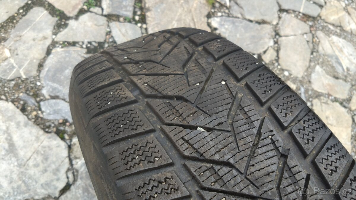 ZIMNÍ 215 65 16 + 16 5X114,3 DACIA DUSTER QASHGAI - 3