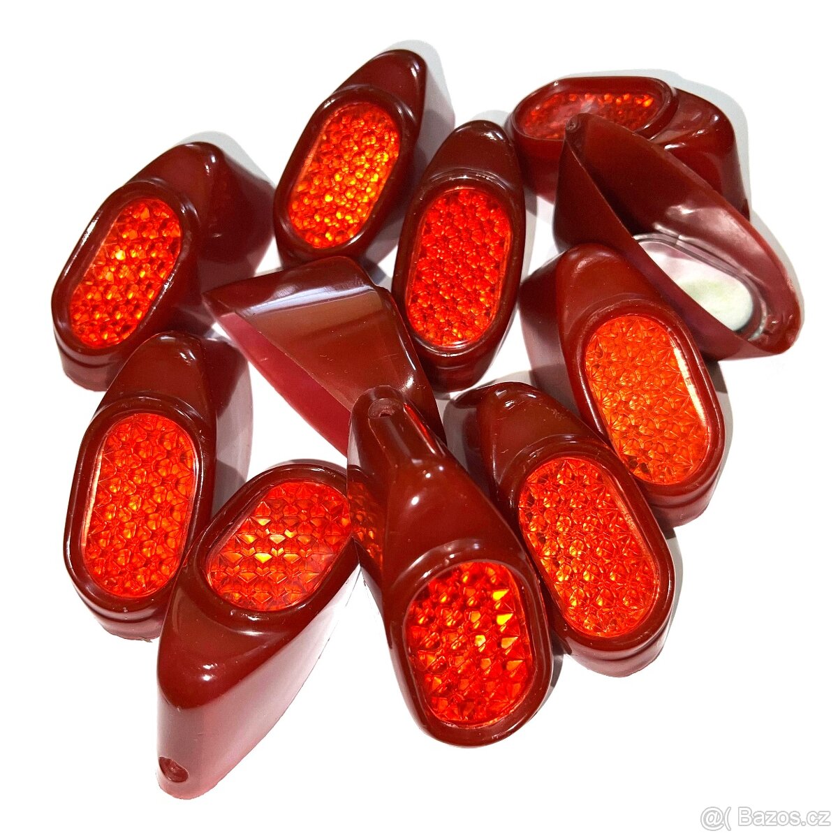 Kryt zadního světla Stadion S11,S22 - vínový ORIGINÁL BARVA - 3