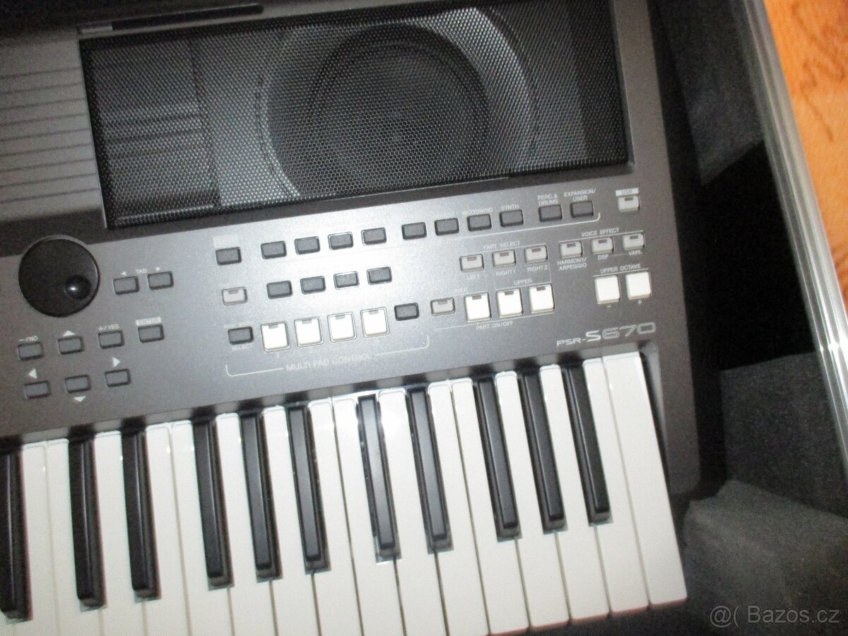 cca 20x použ. YAMAHA PSR S670-+MASIV.KUFR ZA 6000KČ - 3