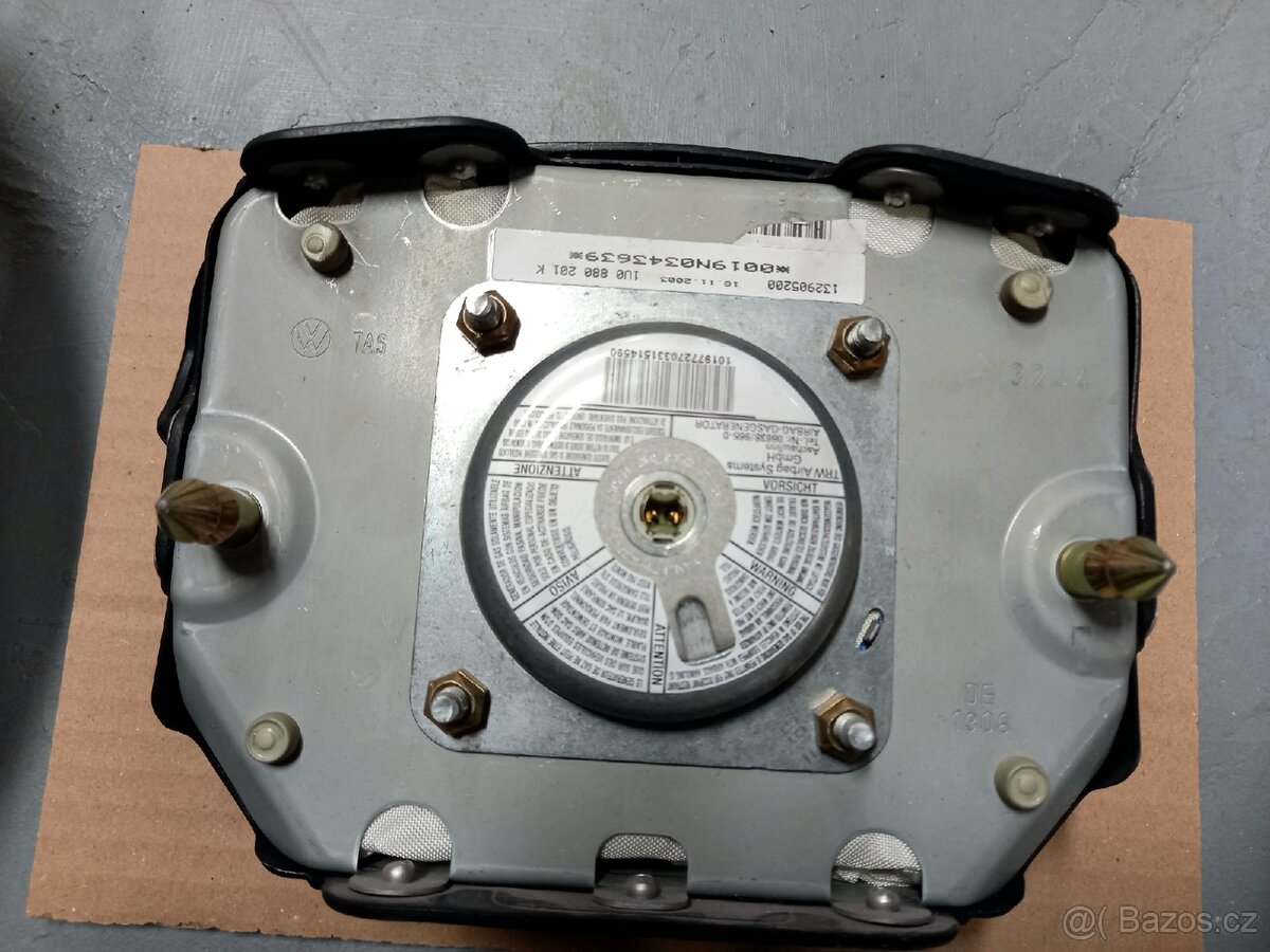 Skoda Octavia - volant - 3