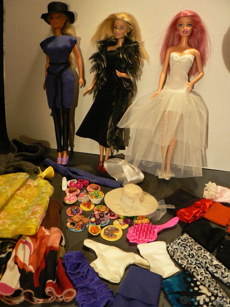 Barbie s doplňky - 3