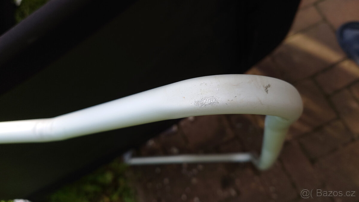 Zahradní lehátko s opěrkou hlavy - 3