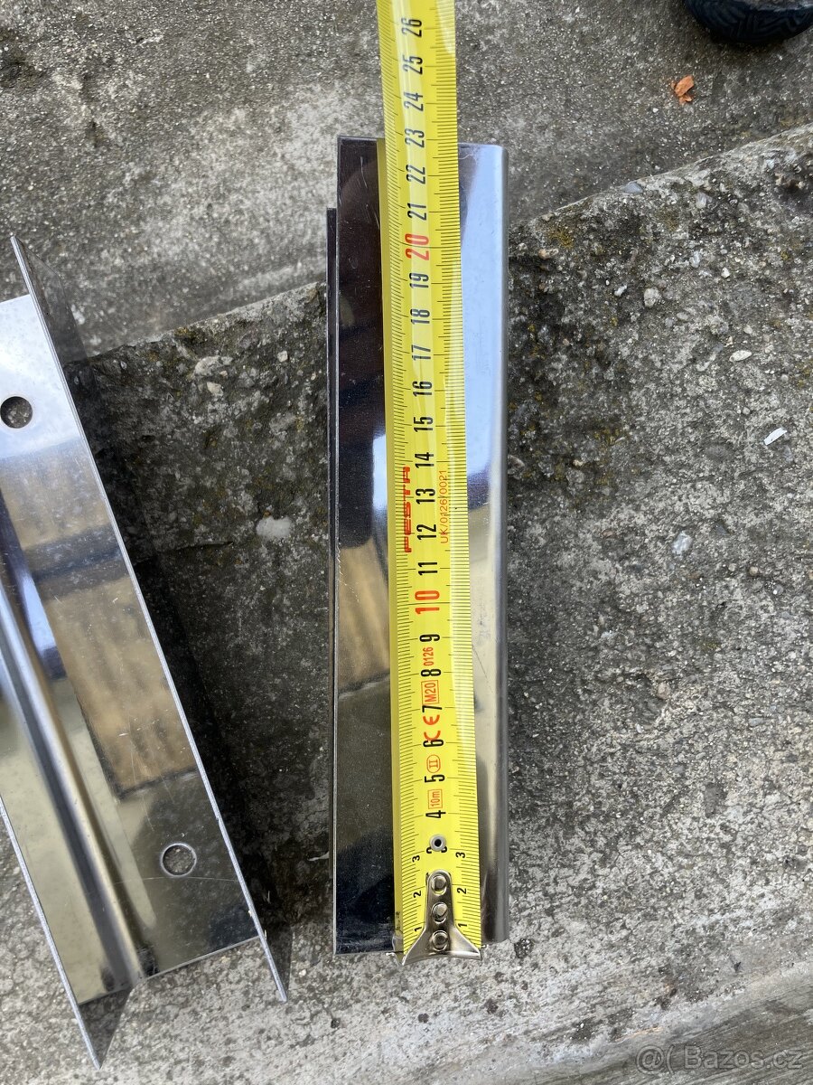 Držák podhrabové desky NEREZ - 3