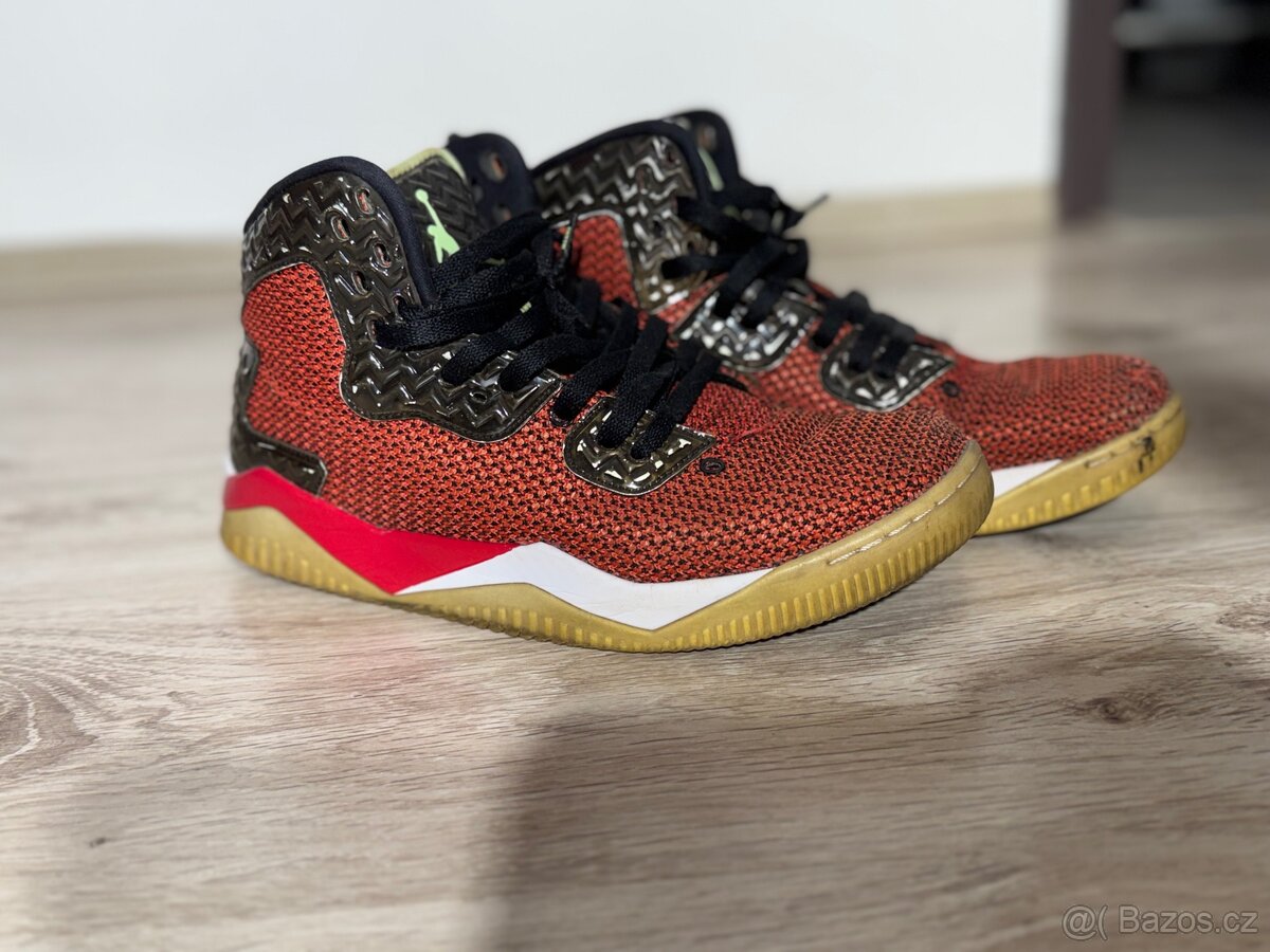 Jordan Super Fly.5 - 3