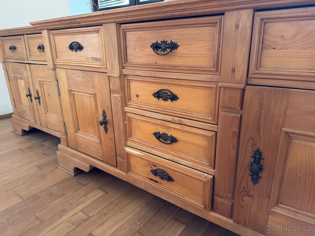 Drevena loznice postel + police - 3