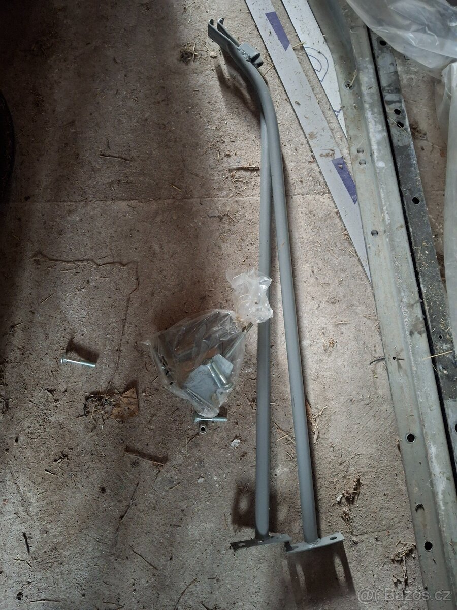 Avia - střešní / kabinový spoiler - NOVÝ - 3