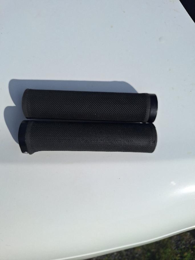 gripy Specialized - 3