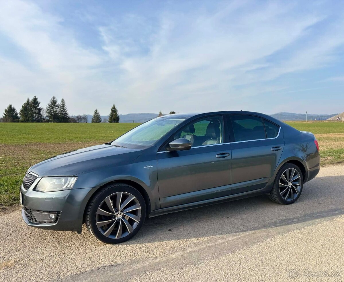Škoda Octavia III Laurin & Klement 2.0 TDI DSG 4x4 | 2017 | - 3