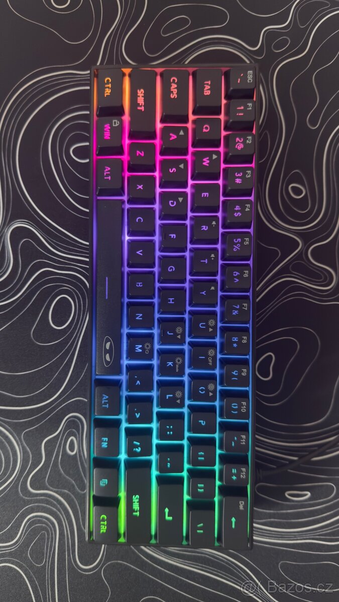 Černý herní setup – klávesnice + myš + podložka - 3