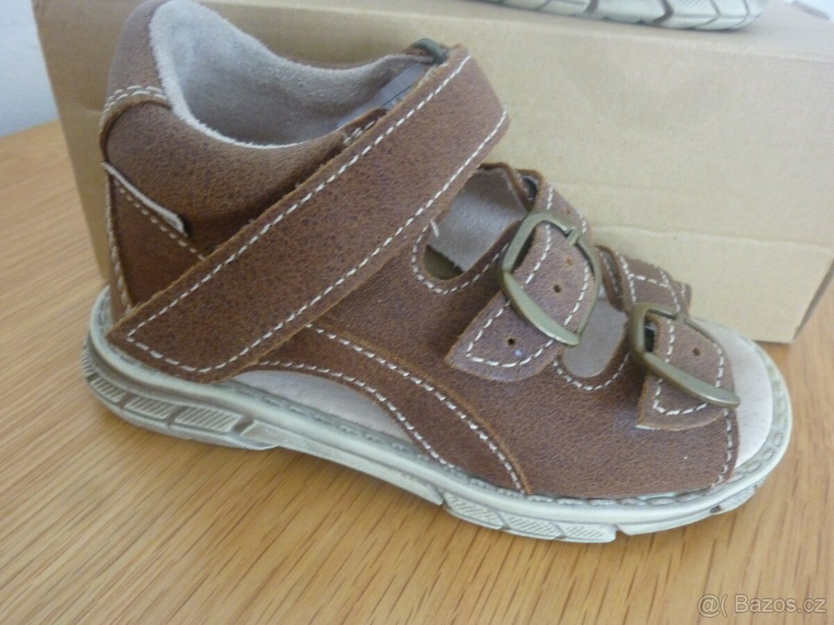 Sandálky Pegres vel.23 - 3