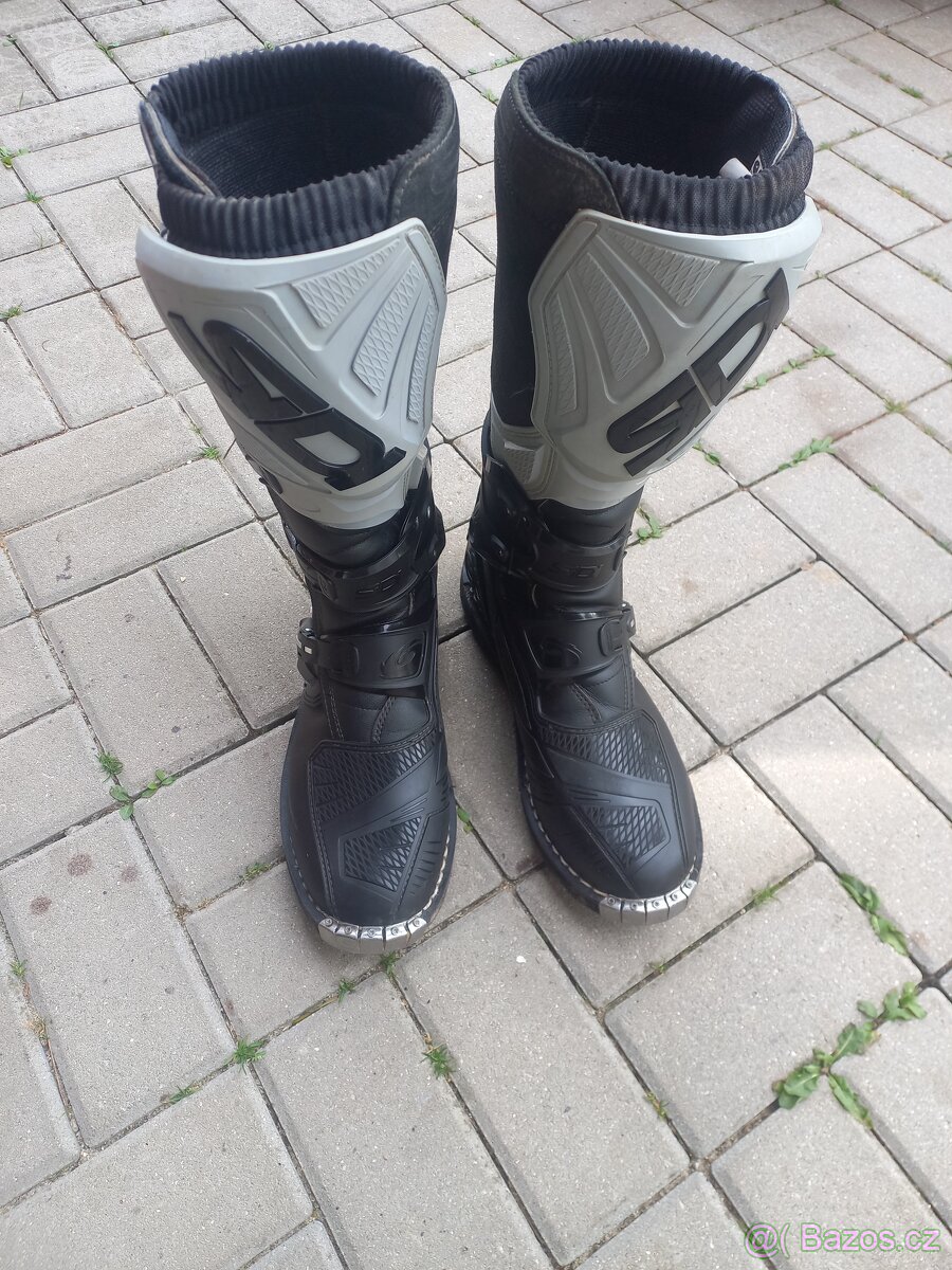 Prodám motocros boty Sidi x3