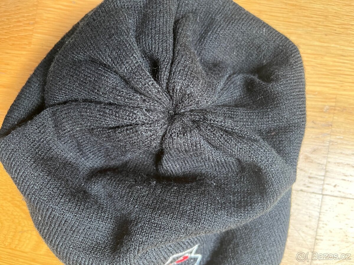 Černá pletená čepice Ultras Slavia - 3