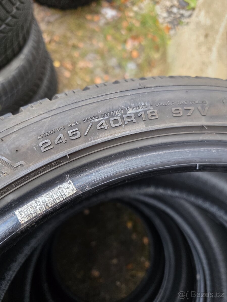 4 ks zimní 245/40/18 Dunlop 8 mm - 3