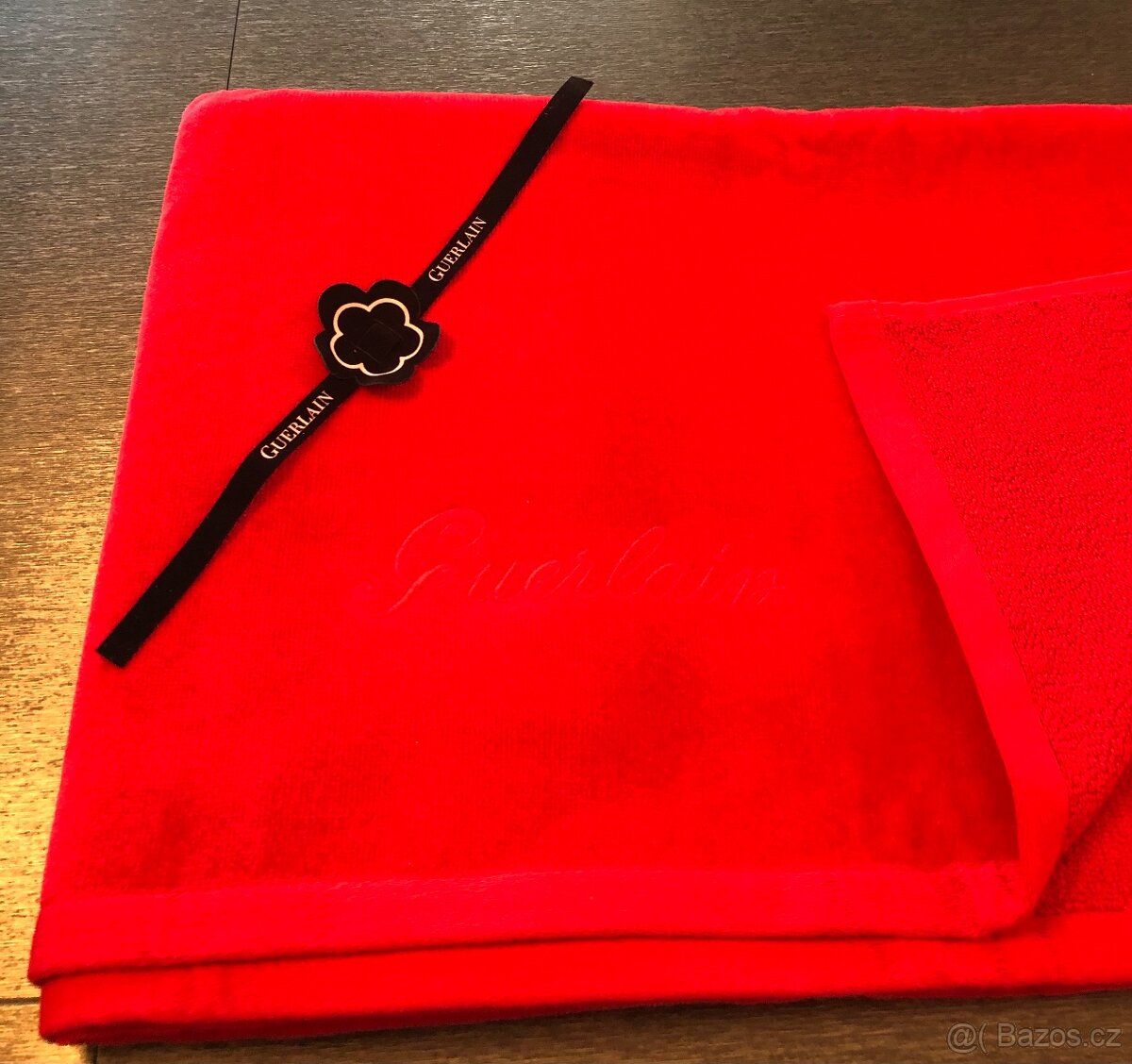 GUERLAIN - luxusní velká červená osuška UNISEX - 3