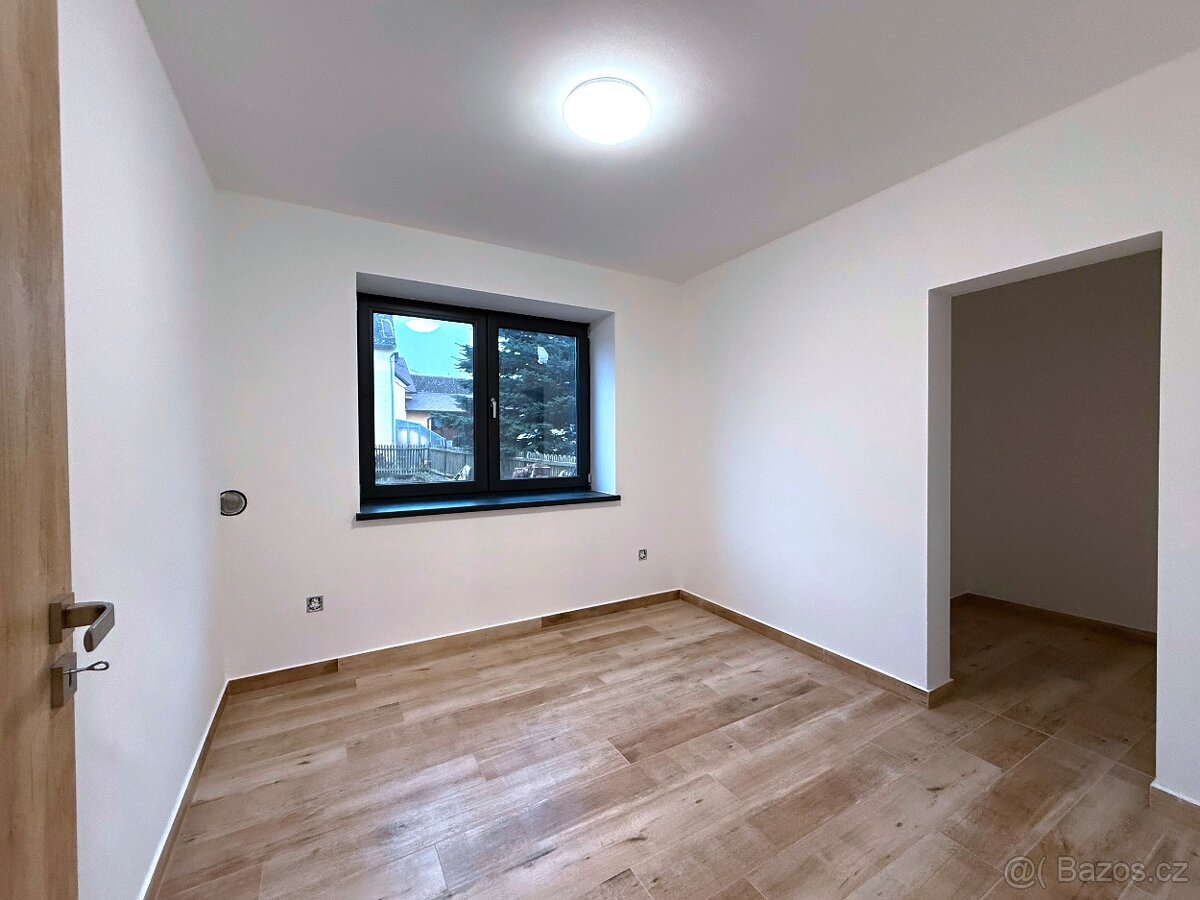 PRonájem zrekonstruovaného bytu 3+kk Zahořany - 3