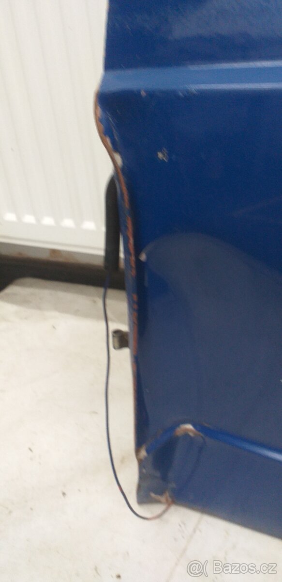 Tatra 613 - levé zadní dveře - 3