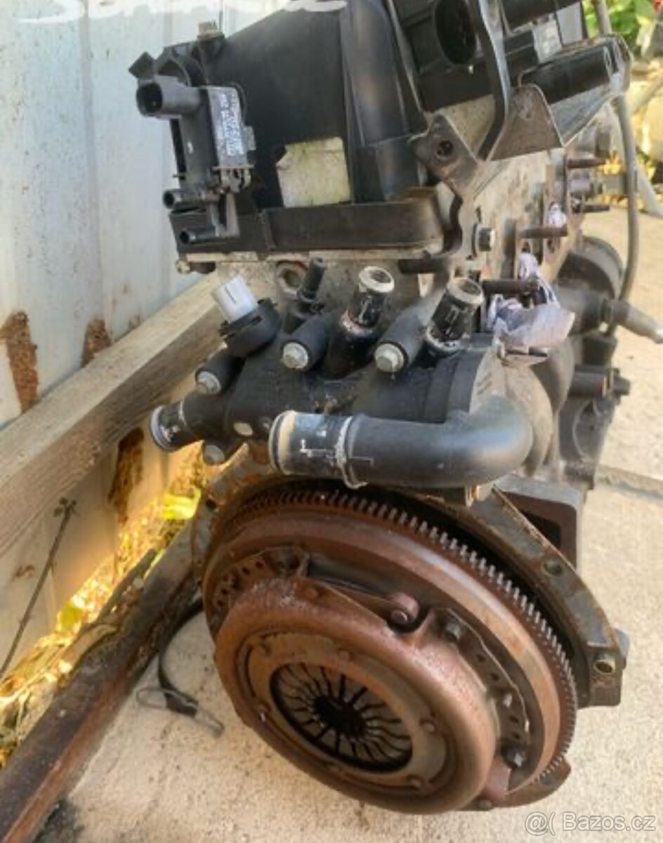 Motor Ford fiesta 1.3i 44kw - 3