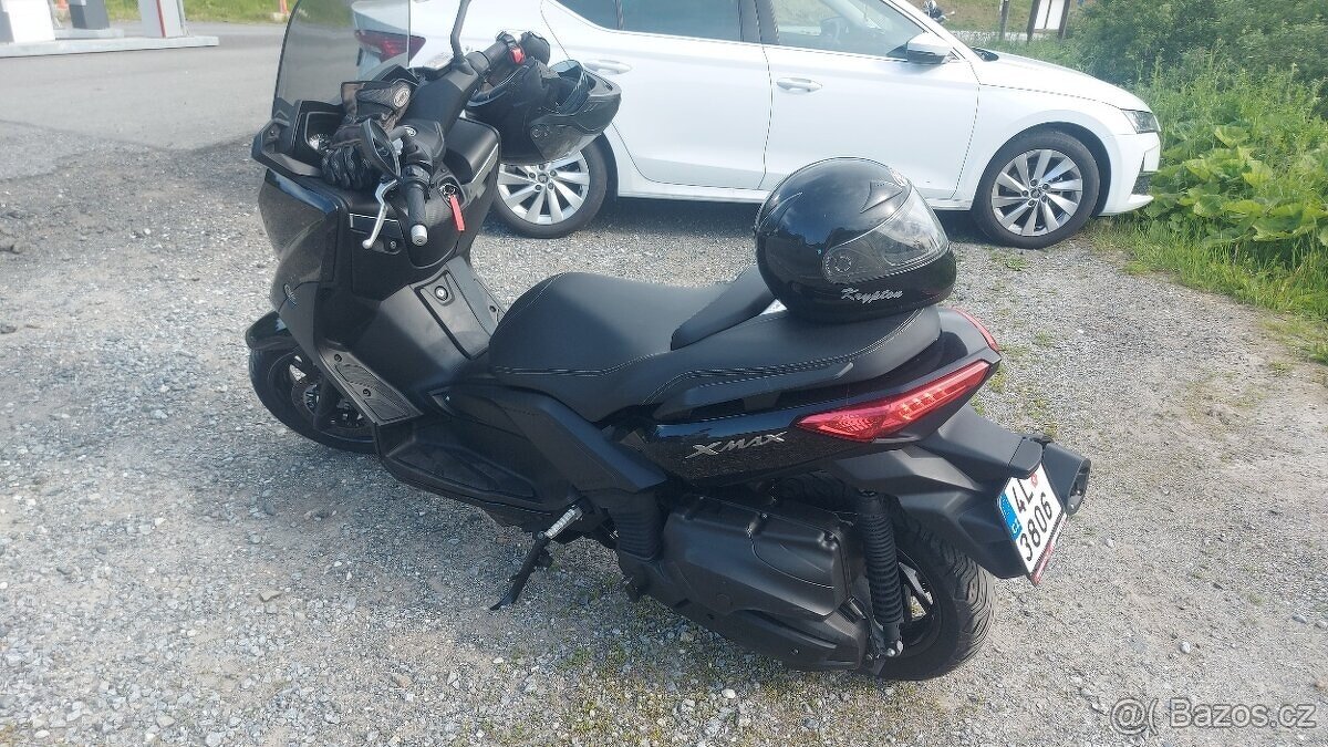 Prodám Yamaha X-MAX 400 r.v. 2015 ČR, jen 17 tis km - 3