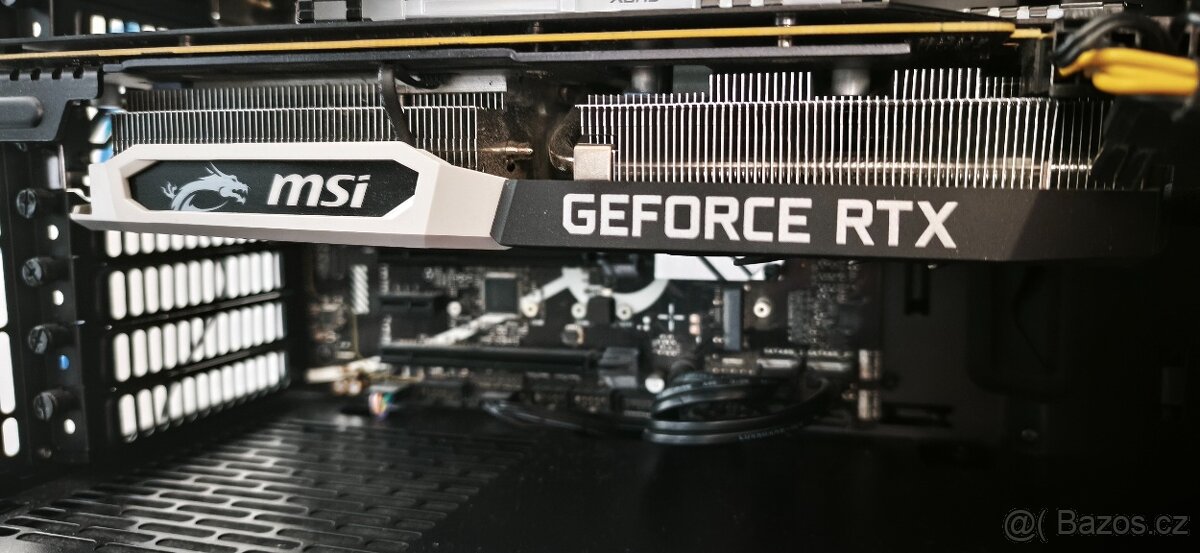 MSI GeForce RTX 2070 ARMOR 8G - 3