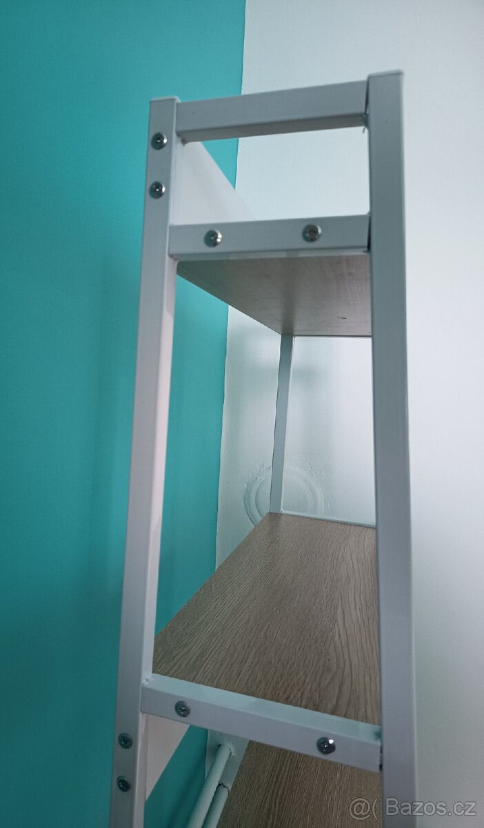 Regál - 3