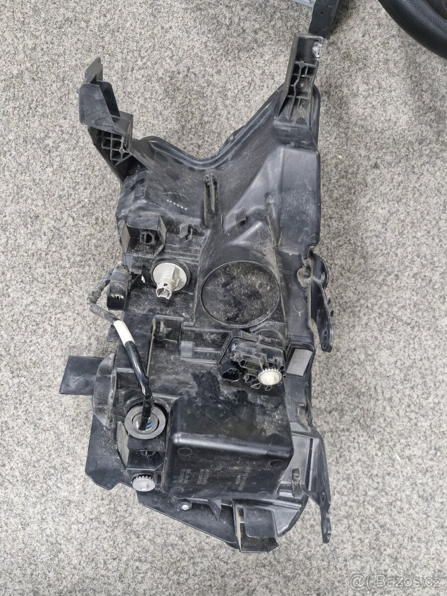 Ford ranger - Přední světla - 3