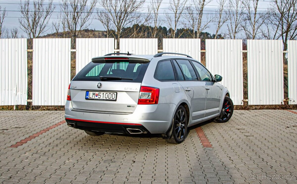 Škoda Octavia Combi 2.0 TDI RS - 3