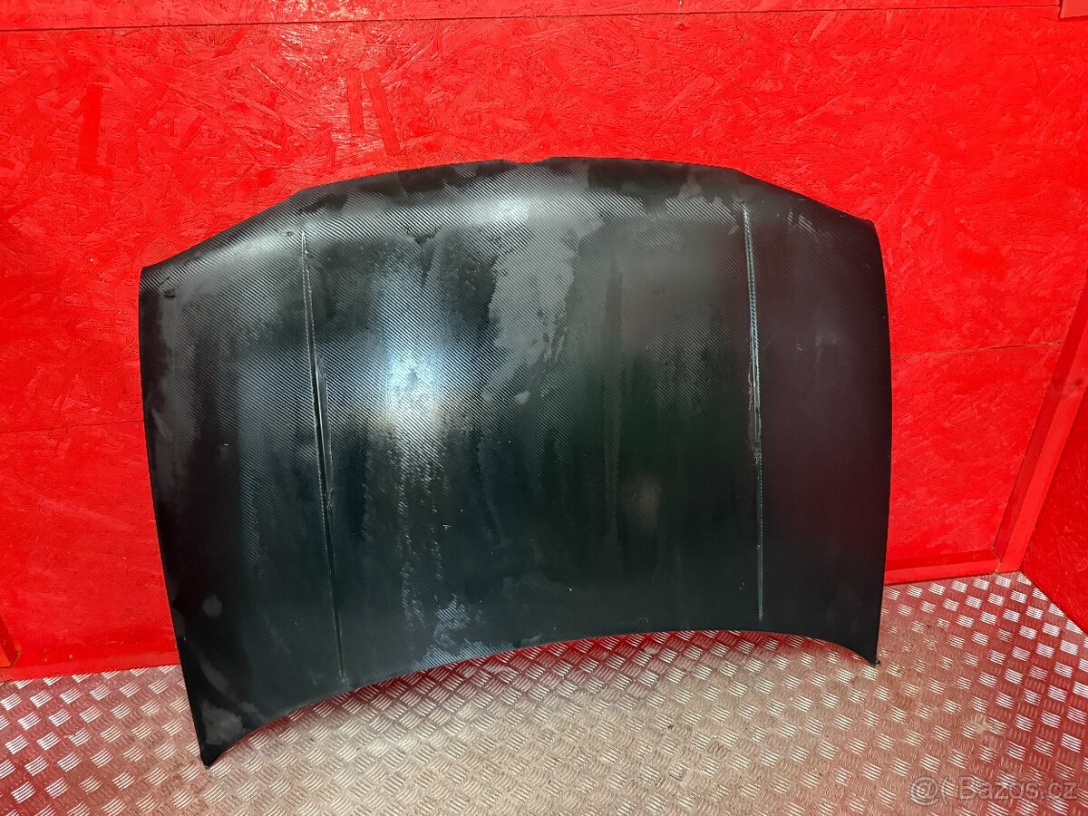 PŘEDNÍ KAPOTA VW GOLF 4 - ČERNÁ - 3