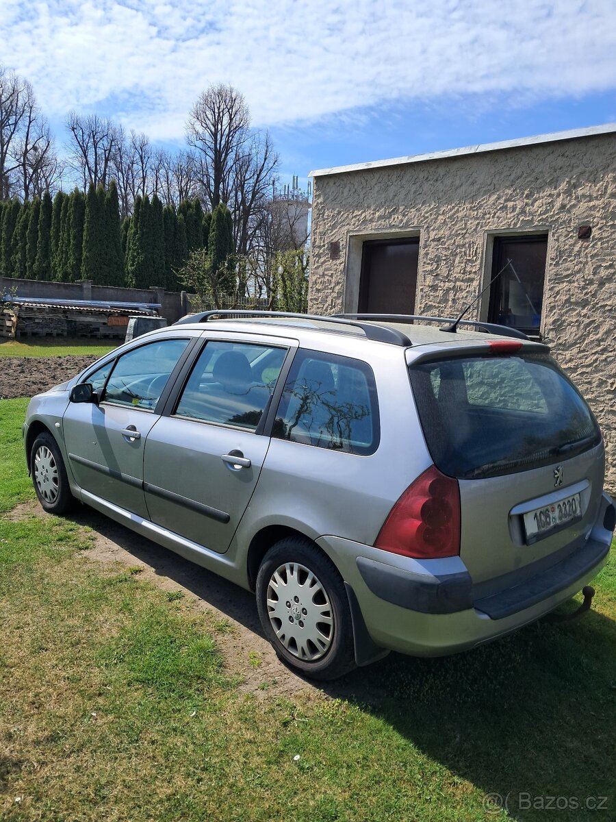 Peugeot 307 - 3
