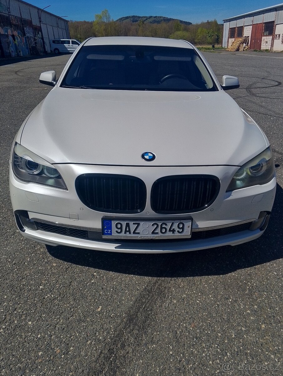 BMW 740D 3,0 tdi - 3