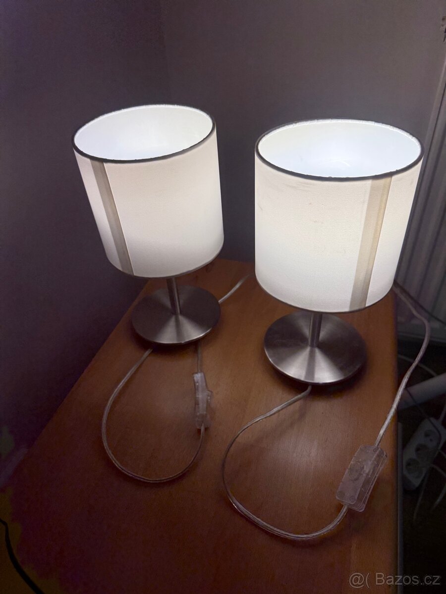 2× noční lampička - 3