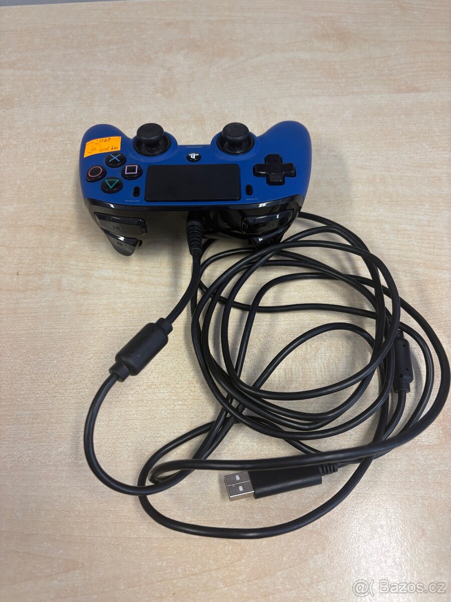 Herní ovladač Nacon Compact Controller pro PS4 / PC (modrý) - 3