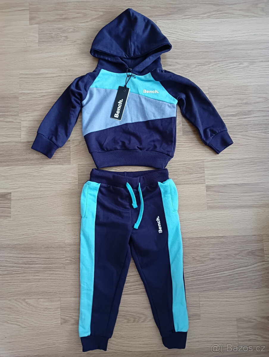 13x NOVÉ ZNAČKOVÉ BOTY A OBLEČENÍ PRO DĚTI KLUKY - 3