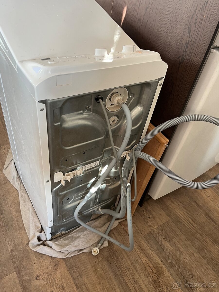 Pračka s horním plněním - 3